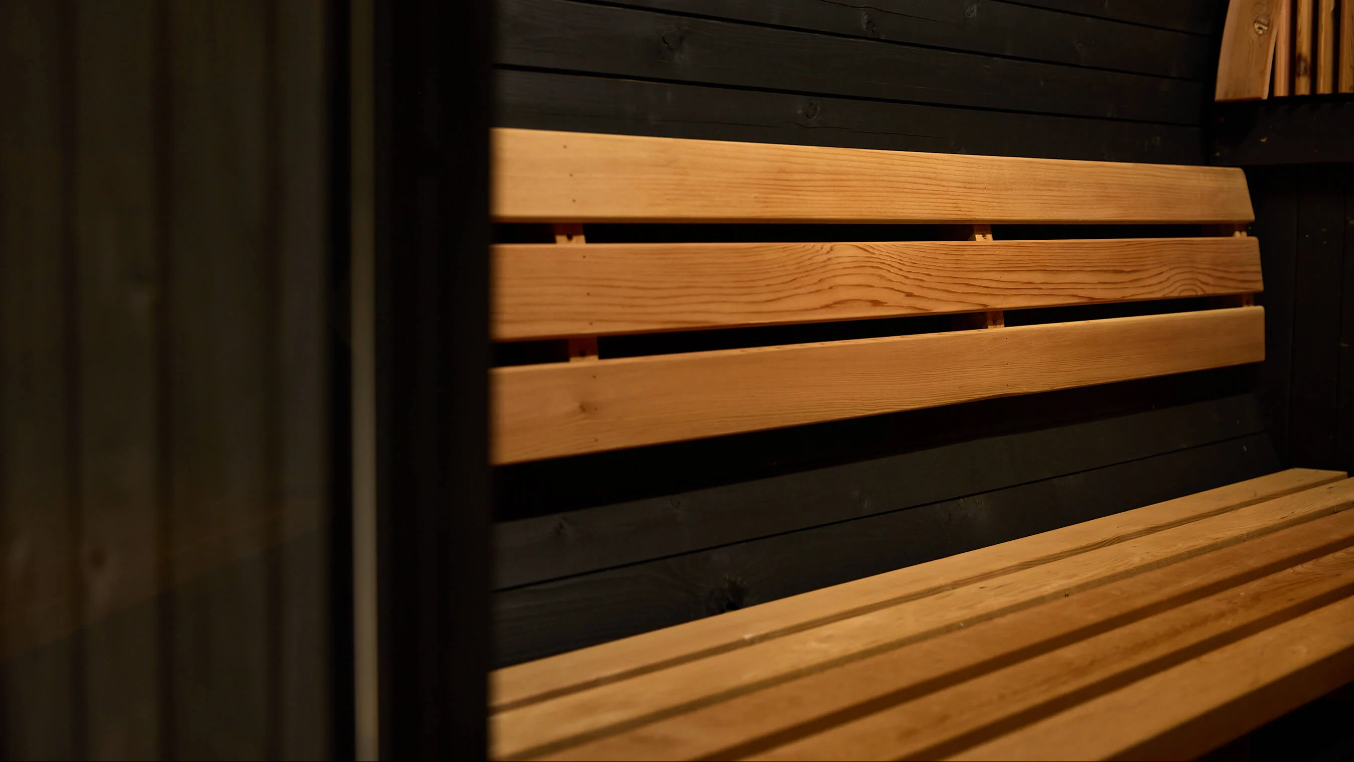 Grandview 4-6 Person Canopy Barrel Sauna - Image 10